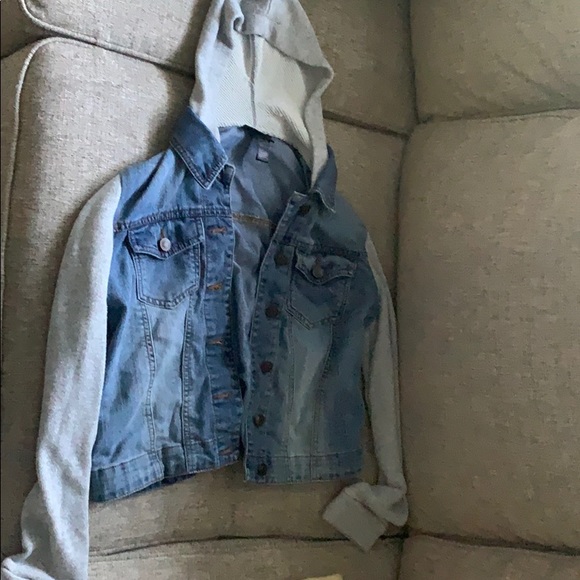 Maternity jean jacket - Picture 1 of 1